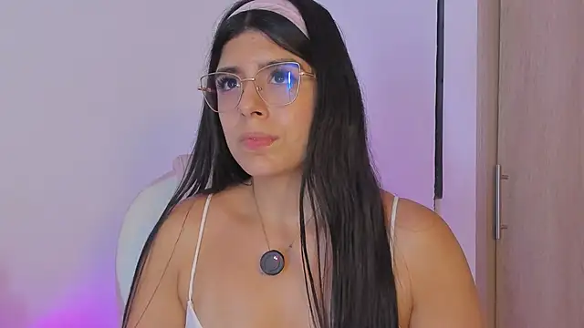 Snapshot of AnastaciaBlake chatting on November 2025 05:52:01 AM AnastaciaBlake online show from November 2025 05:52:01 AM