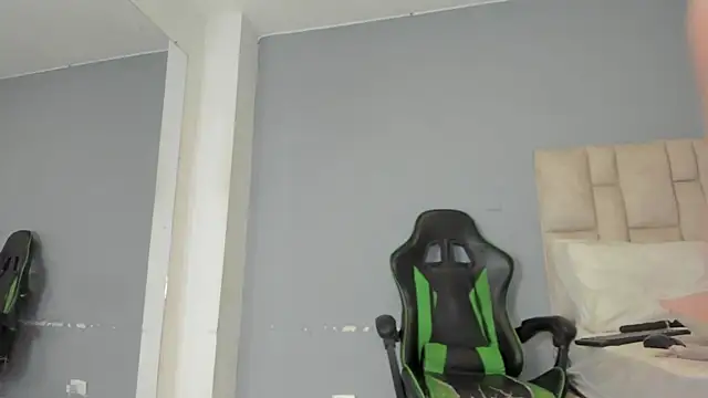 aida rose  online show from December 2024 08:15:01 PM