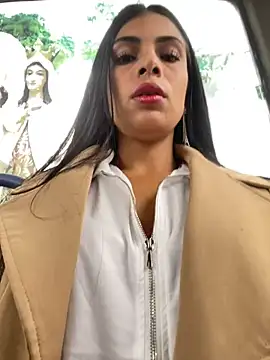 Snapshot of Astrid-- chatting on January 2025 03:07:01 PM Astrid-- online show from January 2025 03:07:01 PM