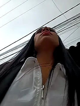 Snapshot of Astrid-- chatting on February 2025 03:10:01 PM Astrid-- online show from February 2025 03:10:01 PM