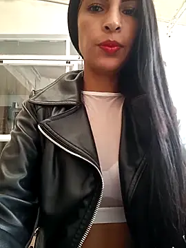 Snapshot of Astrid-- chatting on February 2025 07:53:01 PM Astrid-- online show from February 2025 07:53:01 PM