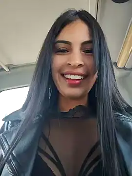 Snapshot of Astrid-- chatting on March 2025 03:09:02 PM Astrid-- online show from March 2025 03:09:02 PM