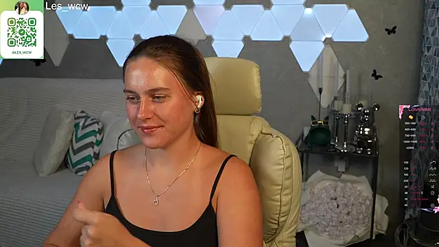 Snapshot of HarleyDeess chatting on September 2025 07:26:02 PM HarleyDeess online show from September 2025 07:26:02 PM