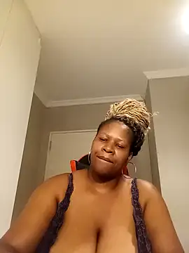 bustylisa1983 online show from January 2025 10:22:02 PM