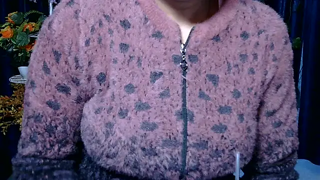 sexy-simmy online show from November 2025 01:25:02 AM