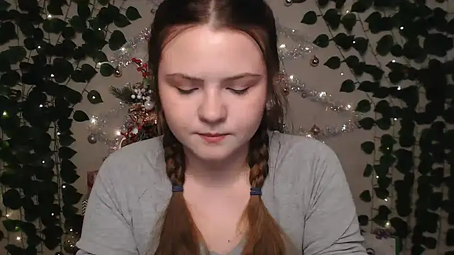 IxxiLiana online show from December 2024 04:08:02 AM