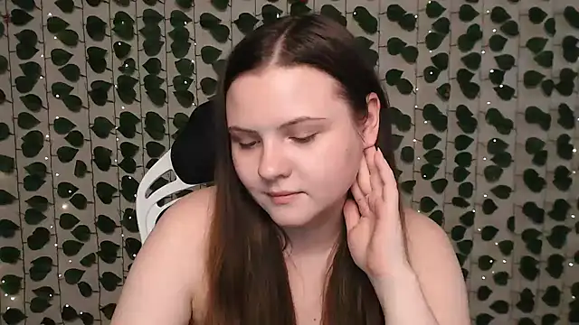 IxxiLiana online show from January 2025 07:15:01 AM