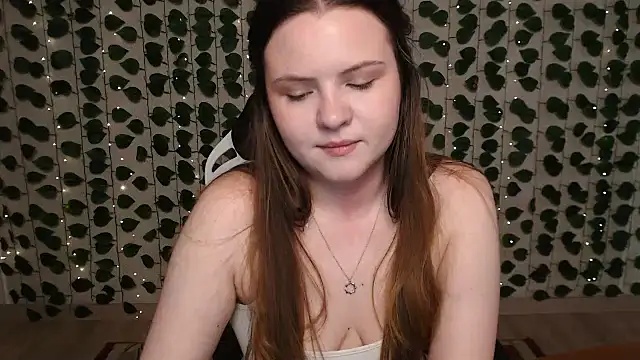IxxiLiana online show from February 2025 04:07:02 AM