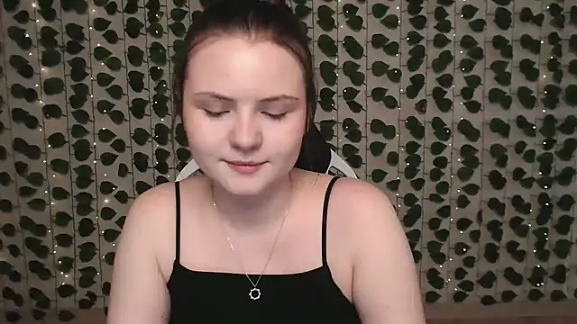 IxxiLiana online show from February 2025 04:03:02 AM
