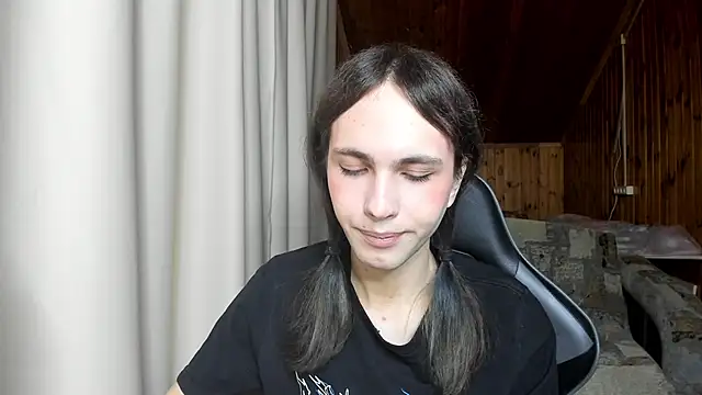 fcherthth online show from January 2025 11:24:01 PM