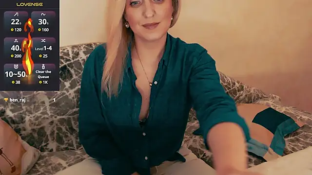 Snapshot of ElysonLang chatting on January 2025 06:47:01 PM ElysonLang online show from January 2025 06:47:01 PM