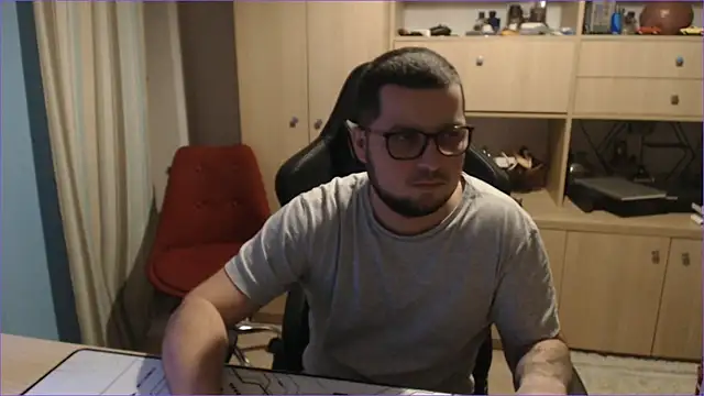 bigpuff hott online show from October 2025 06:41:01 PM