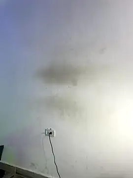 young liza online show from October 2025 06:40:02 PM