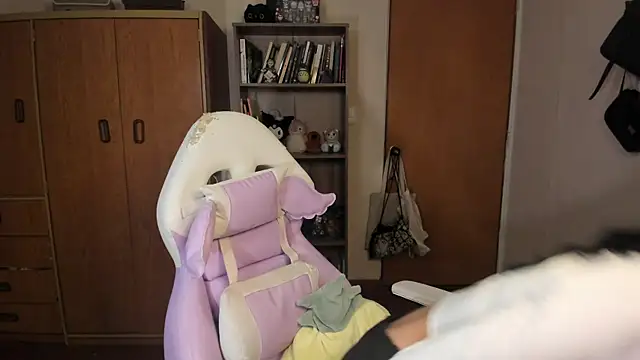 Snapshot of valerie__skyy chatting on January 2025 02:57:01 AM valerie skyy online show from January 2025 02:57:01 AM