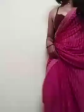 Snapshot of Shuttii_25 chatting on December 2024 07:49:02 AM Shuttii 25 online show from December 2024 07:49:02 AM