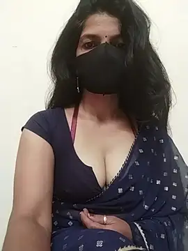 Snapshot of Shuttii_25 chatting on January 2025 05:26:02 AM Shuttii 25 online show from January 2025 05:26:02 AM