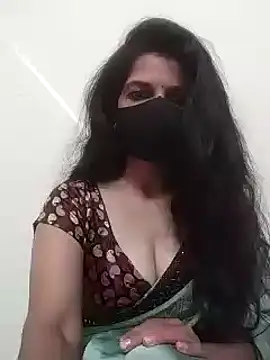 Snapshot of Shuttii_25 chatting on January 2025 06:10:01 AM Shuttii 25 online show from January 2025 06:10:01 AM