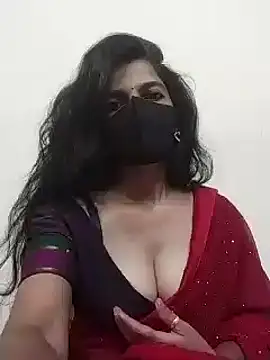 Snapshot of Shuttii_25 chatting on January 2025 05:36:02 AM Shuttii 25 online show from January 2025 05:36:02 AM