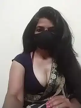 Snapshot of Shuttii_25 chatting on February 2025 06:24:02 PM Shuttii 25 online show from February 2025 06:24:02 PM