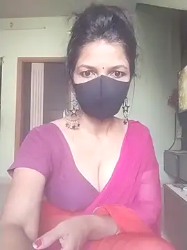 Snapshot of Shuttii_25 chatting on November 2025 04:23:01 AM Shuttii 25 online show from November 2025 04:23:01 AM