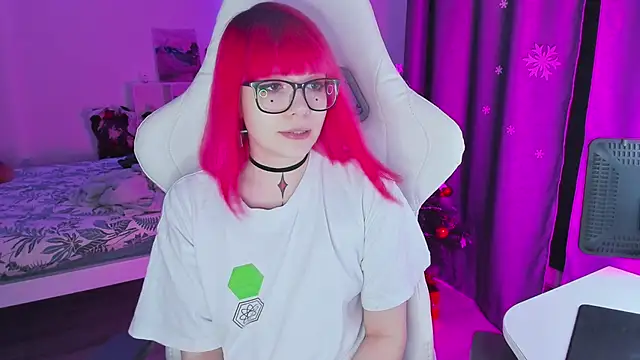 Snapshot of Yumi_Youkai chatting on December 2024 04:02:02 AM Yumi Youkai online show from December 2024 04:02:02 AM