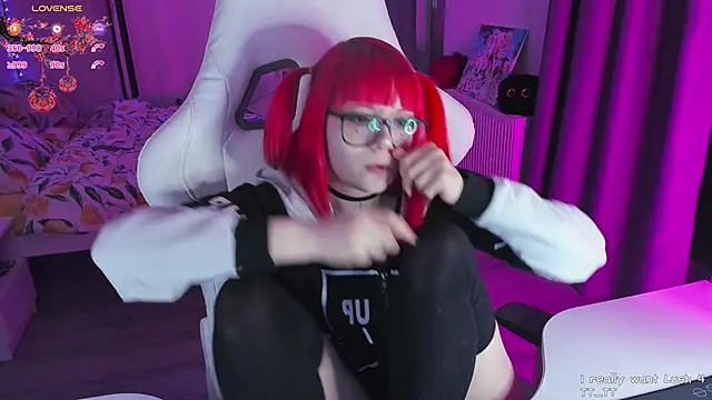 Snapshot of Yumi_Youkai chatting on March 2025 06:21:02 PM Yumi Youkai online show from March 2025 06:21:02 PM