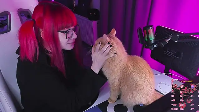 Snapshot of Yumi_Youkai chatting on October 2025 12:55:02 AM Yumi Youkai online show from October 2025 12:55:02 AM