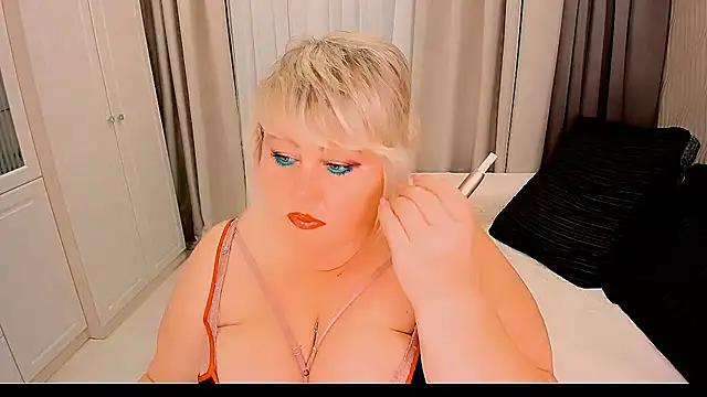 BIGTITSBBW online show from September 2025 06:24:02 PM