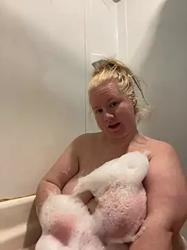 jayyleah93 online show from March 2025 05:17:02 PM