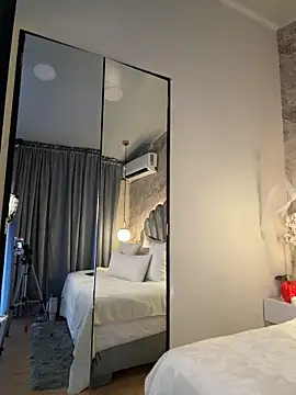 Snapshot of AnnaCastillo_ chatting on October 2025 08:06:02 PM AnnaCastillo online show from October 2025 08:06:02 PM