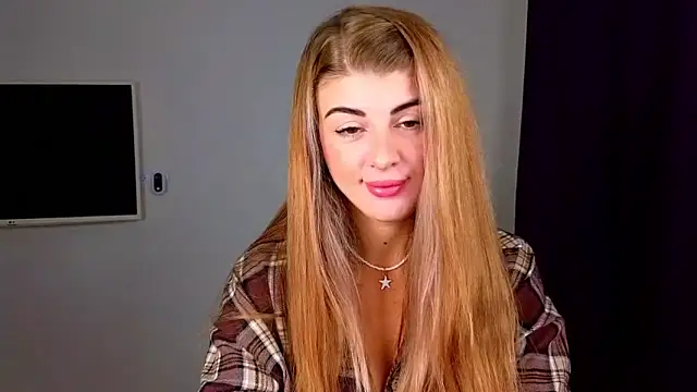 Snapshot of _comefeelme_ chatting on October 2025 03:42:01 AM comefeelme online show from October 2025 03:42:01 AM