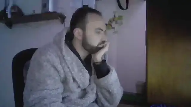 Snapshot of joaodias_97 chatting on December 2024 09:50:01 PM joaodias 97 online show from December 2024 09:50:01 PM