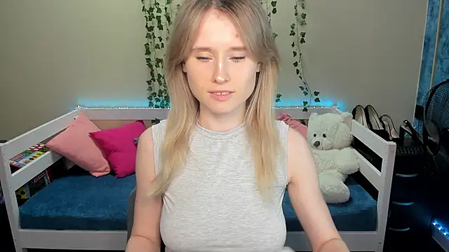 Snapshot of _adel_brooks_ chatting on October 2025 06:27:02 PM adel brooks online show from October 2025 06:27:02 PM