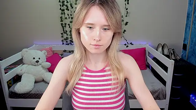 Snapshot of _adel_brooks_ chatting on October 2025 06:29:02 PM adel brooks online show from October 2025 06:29:02 PM