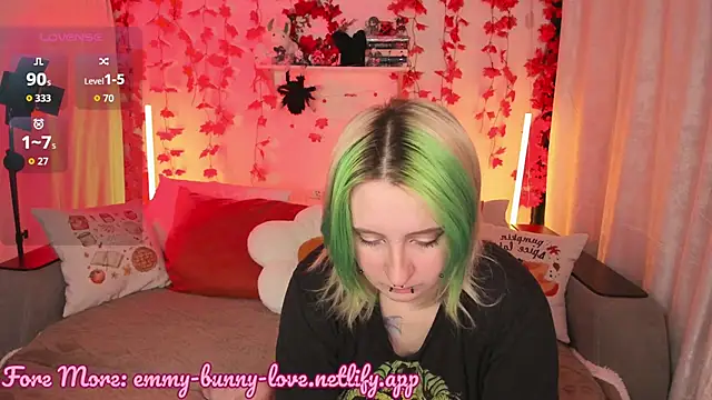 EmmyBunny online show from September 2025 03:17:02 PM