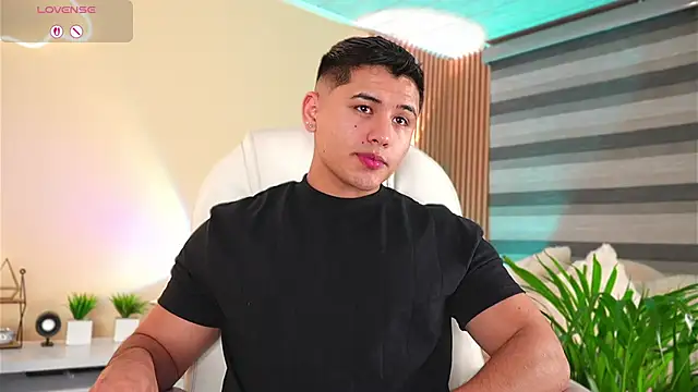 MatiasKorn online show from November 2025 06:12:02 AM