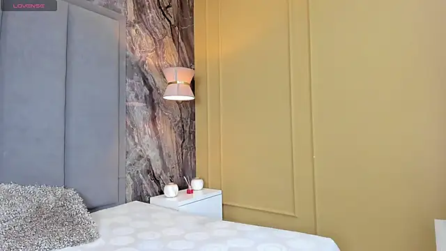 Snapshot of ScarlettMore chatting on December 2024 07:50:02 PM ScarlettMore online show from December 2024 07:50:02 PM