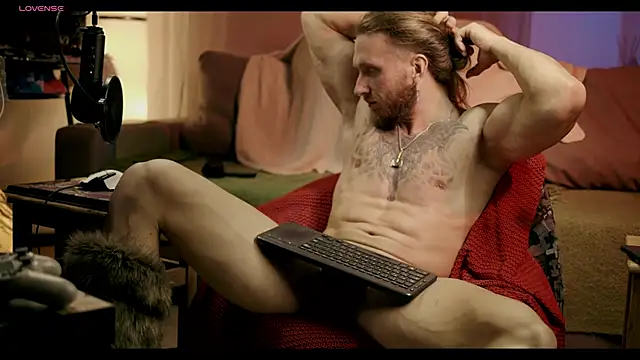 rusbigpaul online show from January 2025 08:42:01 PM