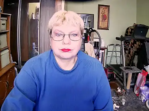 Snapshot of LOLA8888 chatting on November 2025 11:56:02 AM LOLA8888 online show from November 2025 11:56:02 AM