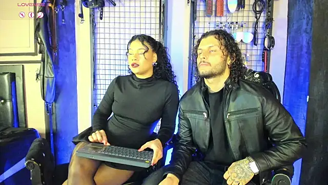 Snapshot of Twisted_Fantasy chatting on October 2025 04:29:01 AM Twisted Fantasy online show from October 2025 04:29:01 AM