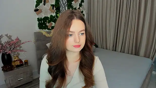 Snapshot of MiracleCurly chatting on January 2025 10:02:01 AM MiracleCurly online show from January 2025 10:02:01 AM