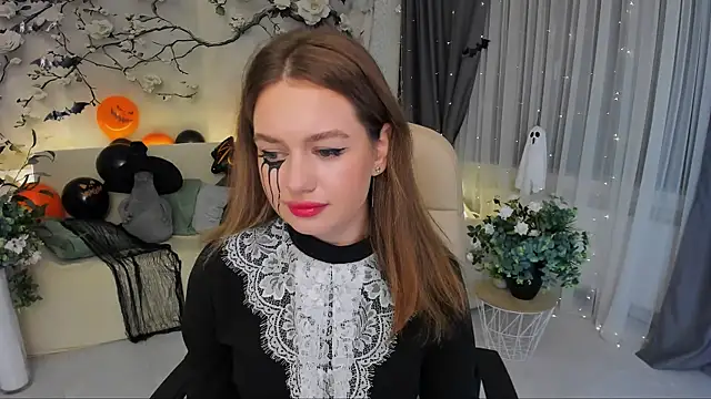 Snapshot of MiracleCurly chatting on October 2025 04:41:01 PM MiracleCurly online show from October 2025 04:41:01 PM