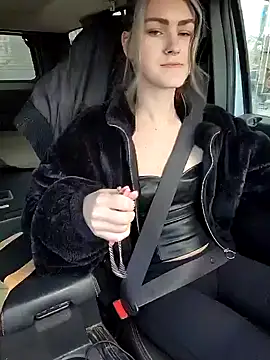 Snapshot of Lilmissvyx chatting on February 2025 04:36:01 PM Lilmissvyx online show from February 2025 04:36:01 PM