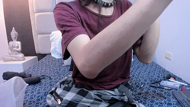 Snapshot of Hecatee_77 chatting on February 2025 07:38:01 PM Hecatee 77 online show from February 2025 07:38:01 PM