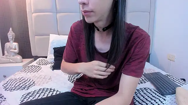 Snapshot of Hecatee_77 chatting on March 2025 07:53:02 PM Hecatee 77 online show from March 2025 07:53:02 PM