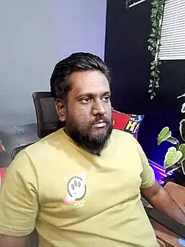 Snapshot of Rayansmith_ chatting on October 2025 09:13:01 PM Rayansmith online show from October 2025 09:13:01 PM