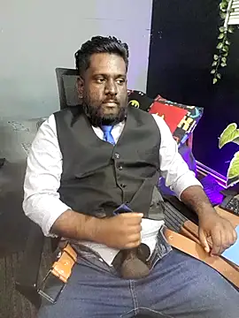 Snapshot of Rayansmith_ chatting on October 2025 10:55:02 PM Rayansmith online show from October 2025 10:55:02 PM