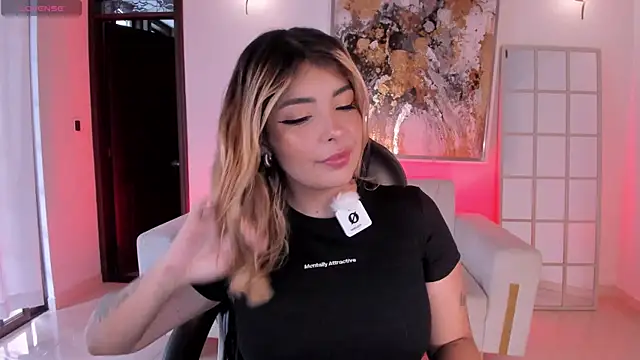 LisaMonroe  online show from January 2025 07:50:01 PM