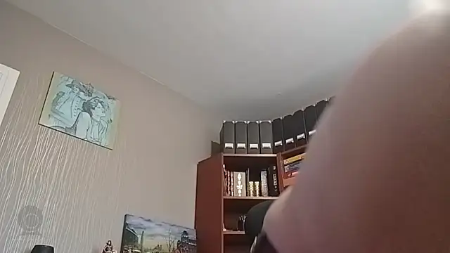 Mandra is a whore online show from November 2025 10:04:02 AM