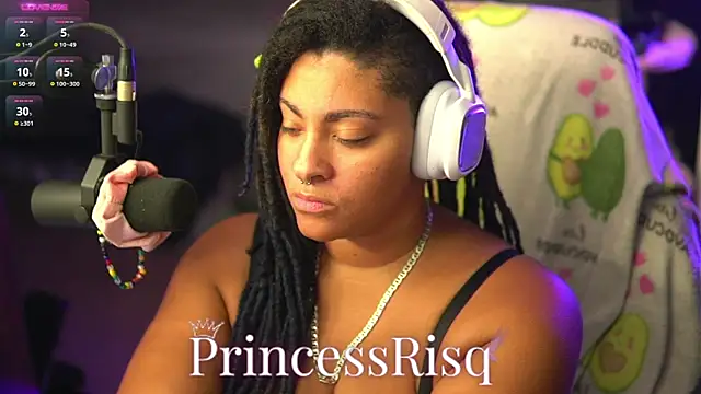 Snapshot of PrincessRisq chatting on October 2025 01:30:02 AM PrincessRisq online show from October 2025 01:30:02 AM